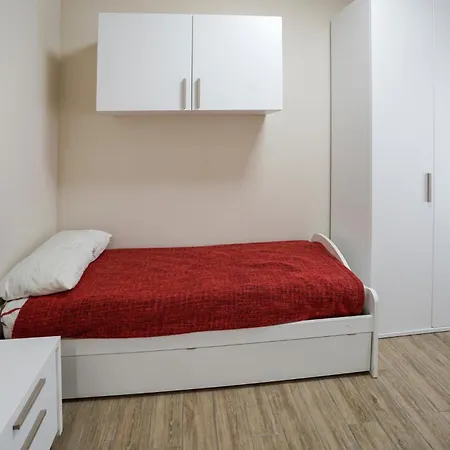 Beautiful In With Wifi Apartment