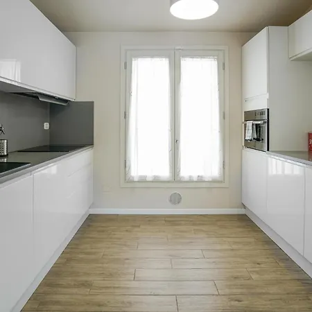 Beautiful In With Wifi Apartment